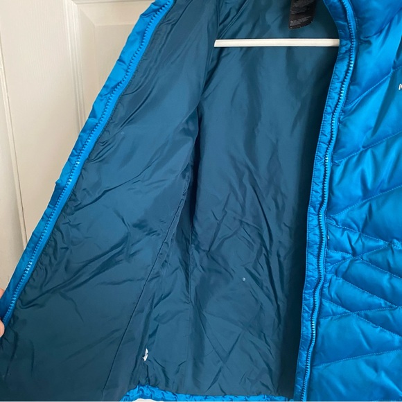 The North Face 550 Fill Puffer Coat - Picture 5 of 8